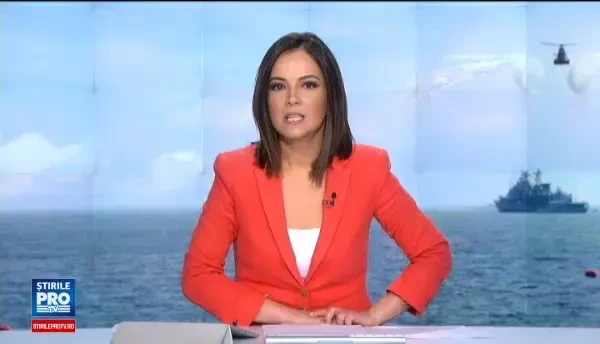 Lupte navale simulate in portul Constanta, de Ziua Marinei. Iohannis: Regiunea Marii Negre este din nou una fierbinte