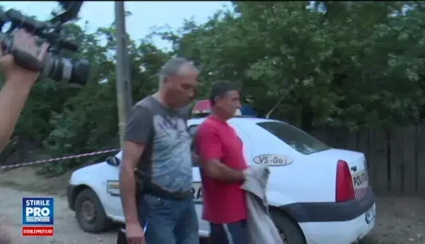 Femeie incendiata de propriul sot pentru ca a ajuns mai tarziu acasa. Ce au patit vecinele care i-au sarit in ajutor