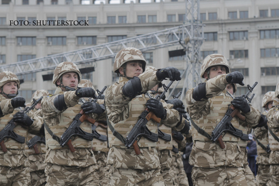 Ministrul Apararii, de acord cu proiectul de pregatire militara a tinerilor. General: "Vor fi incazarmati intr-o unitate"