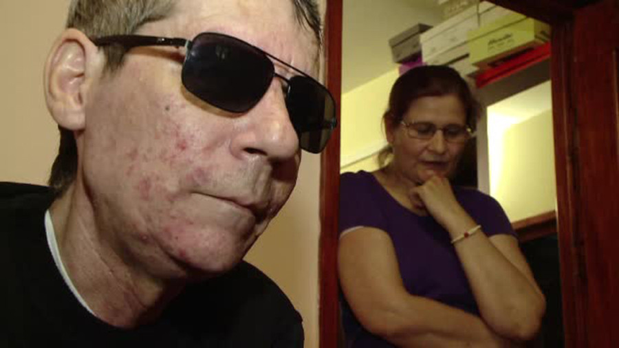 Un nevazator din Iasi a aflat ca apare in acte ca fiind injunghiat in abdomen. Unde era de fapt in timpul "bataii cu cutite"