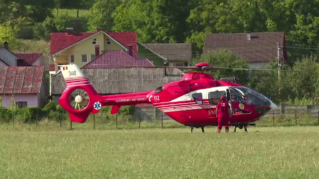 Copil de doi ani la un pas de moarte, dupa ce a cazut intr-un canal cu apa. Ce facea mama lui in acest timp