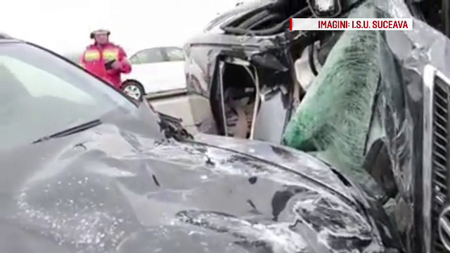 Dezastru pe o sosea din Suceava provocat de un sofer italian. Cate masini a lovit cand a facut o depasire riscanta