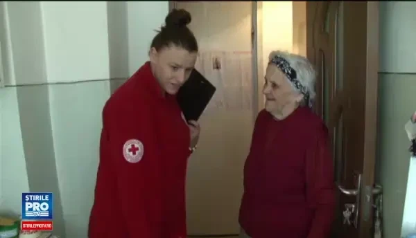 Destinul amar al unei femei de 95 de ani, din Bacau. Femeia are o singura fata, care vine rar sa o viziteze