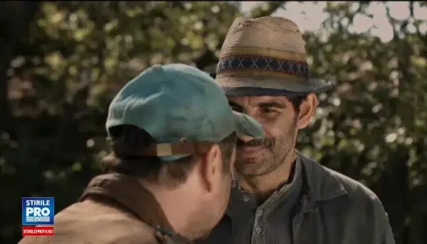 Dupa 9 sezoane de succes, actorii din Las Fierbinti promit un nou sezon savuros. Ce surprize pregatesc Bobita, Giani si Dorel