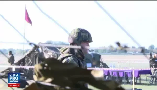 Orice licean sau student ar putea sa faca pregatire militara voluntara. Cat de dornici sunt tinerii sa plece la arme