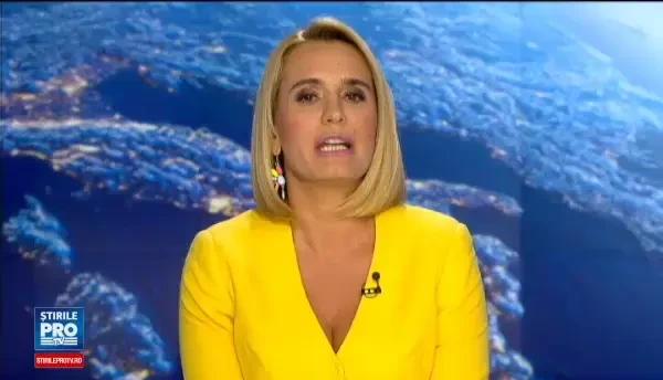 Opt prezentatoare din Egipt, obligate de conducerea televiziunii de stat sa slabeasca. Ce risca femeile in caz contrar