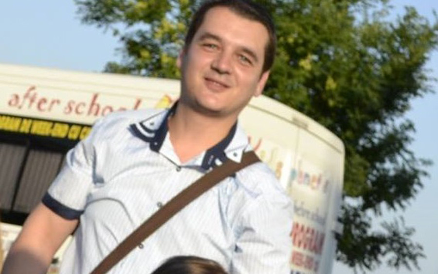 Si-a ucis copilul de 2 luni, pentru ca plangea. Inginerul din Galati a incercat sa scape aruncand vina asupra fiului de 1 an
