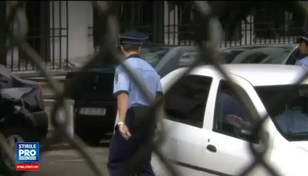 Procurorii suspecteaza ca Bogdan Olteanu si-ar fi construit casa din banii primiti de la Vintu. Luni afla daca iese din arest