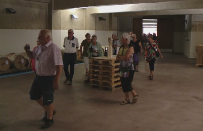 Peste 9 milioane de straini ne-au vizitat tara in 2015. "Sunt a treia oara in Romania. Se dezvolta, dar mai e de lucru"