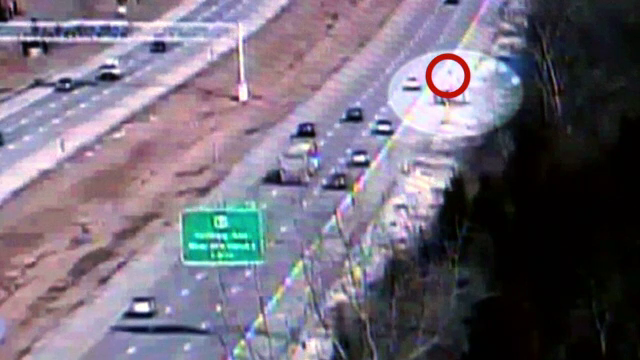 Momentul socant in care un bebelus "zboara" pe geam, in timpul unui accident rutier. Descoperirea facuta de politie