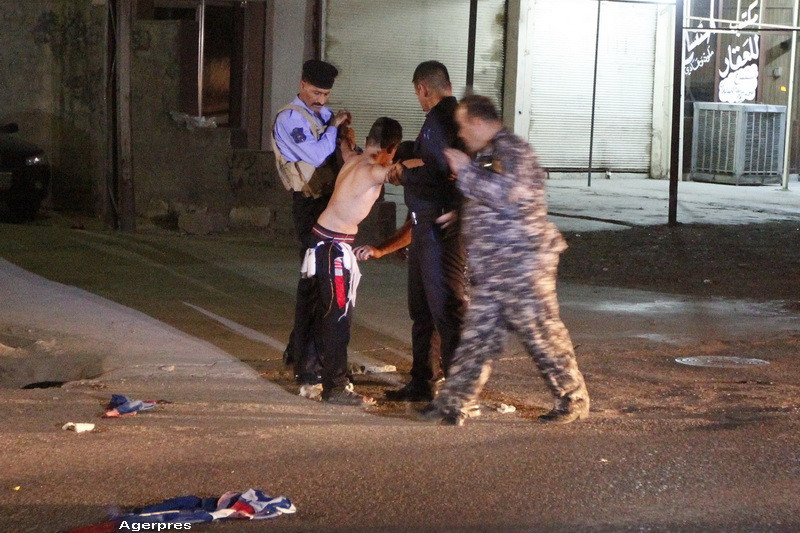 Momentul dramatic in care fortele irakiene opresc un copil kamikaze al ISIS inainte de a se arunca in aer in Kirkuk. VIDEO