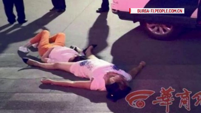 Doua femei din China s-au certat in strada, timp de 8 ore, pana au lesinat. De la ce ar fi plecat disputa