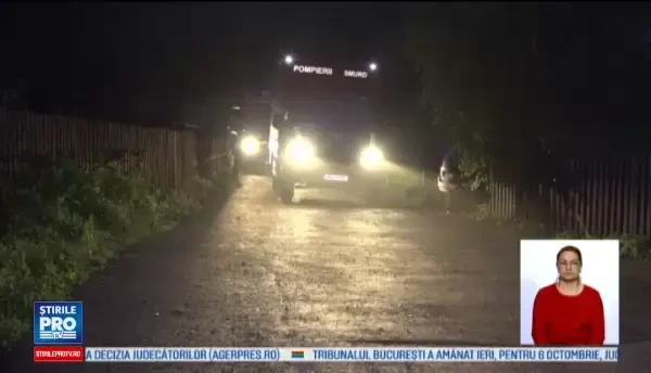 Persoanele blocate in pestera din Muntii Apuseni, scoase la suprafata dupa sapte ore. Filmul operatiunii de salvare