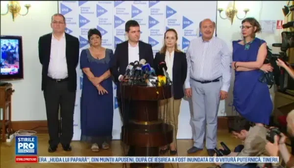 Oferta lui Nicusor Dan pentru membrii actualului Guvern. Planul prin care Dacian Ciolos ar putea ramane premier dupa alegeri