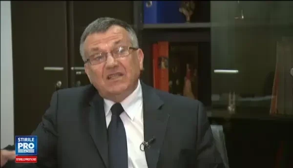 Mafia din sanatate, lovita de DNA. Vicepresedintele ANM a fost arestat preventiv: Ba, ne-o fi filmat ca am dat plicul?