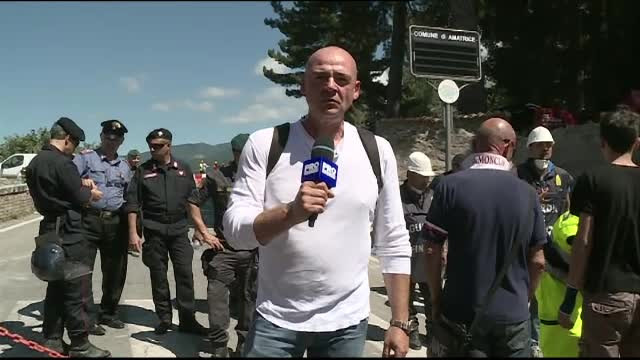 Catalin Radu Tanase, de la Amatrice: "Oamenii au ramas fara case, bani, acte. Au disparut din existenta pe care o duceau"