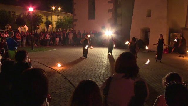 Noapte alba la Biserica Evanghelica din Bistrita. Spectacolul la care au asistat sute de vizitatori