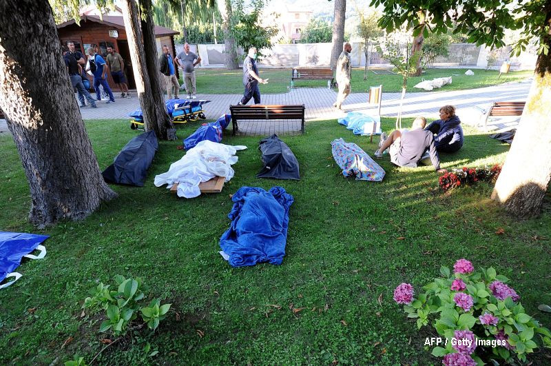 "Gradina celor fara de nume". Procedura anevoioasa prin care victimele cutremurului din Italia sunt identificate