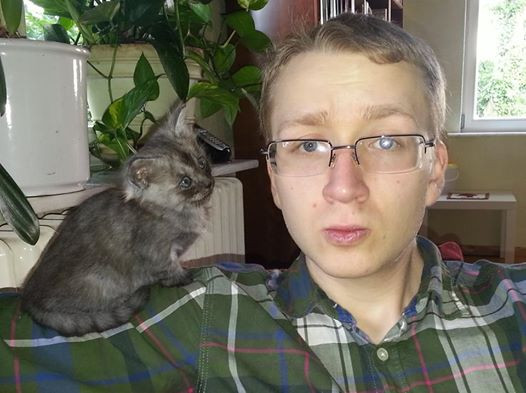 Un student bolnav de cancer face live-blogging cu ultimele sale luni de viata. "Ieri a fost cea mai brutala zi"