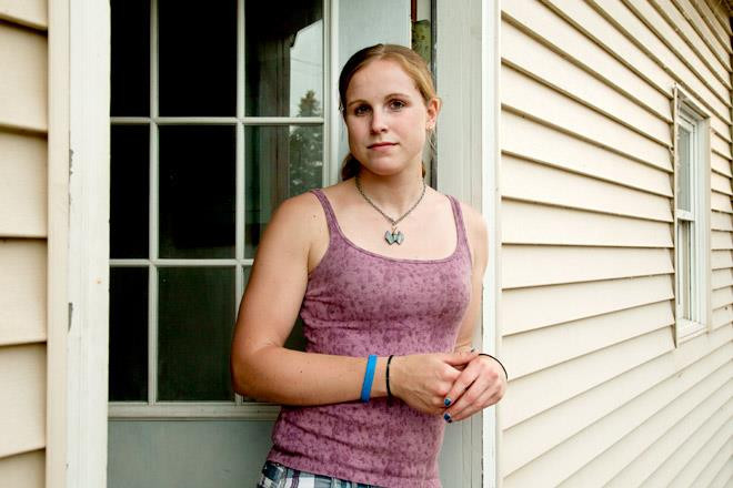 Viata i s-a schimbat complet dupa ce a muscat-o un liliac turbat. "Parintii mi-au spus ca mai am cateva ore de trait"