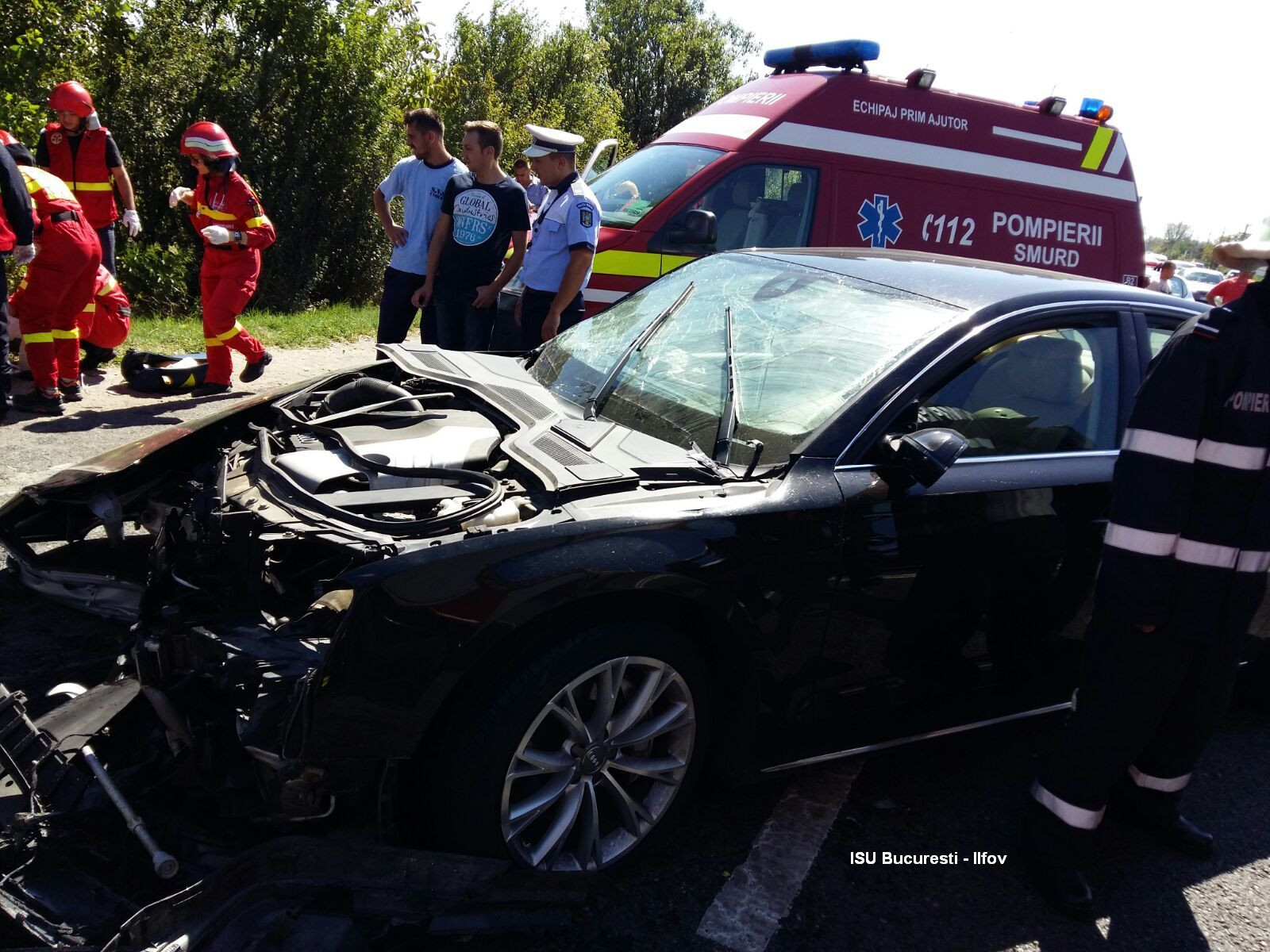 Accident mortal pe drumul pe care e o cruce la aproape fiecare kilometru. Soferul vinovat voia sa intoarca pe linie continua