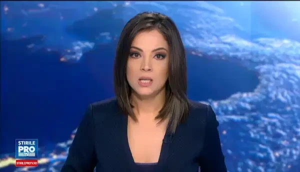 Protest in fata CEC Bank din Zlatna. Zeci de persoane, care si-au pierdut economiile de viata, cer dreptate