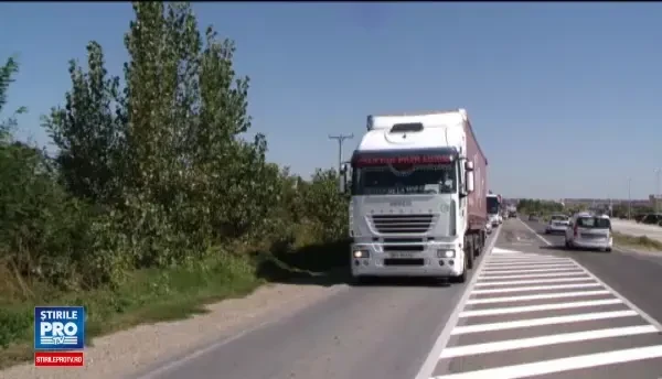 Sute de soferi au protestat, din nou, fata de pretul politei RCA. Situatia se va repeta in fiecare zi de luni, in toata tara