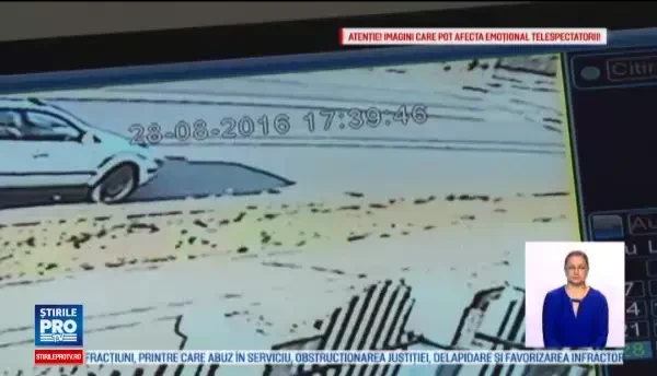 Biciclist din Targoviste, lovit in plin de o masina, pe trecerea de pietoni. Ce a facut soferul dupa accident