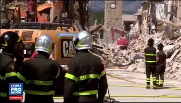 Reactia unui supravietuitor al cutremurului din Italia cand vede ce a mai ramas din strada lui: E satul fantoma