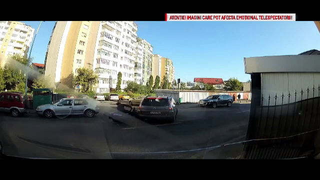 Ciocnire intre o motocicleta si o masina, in Cluj. Motivul pentru care ambii conducatori s-au trezit cu dosare penale