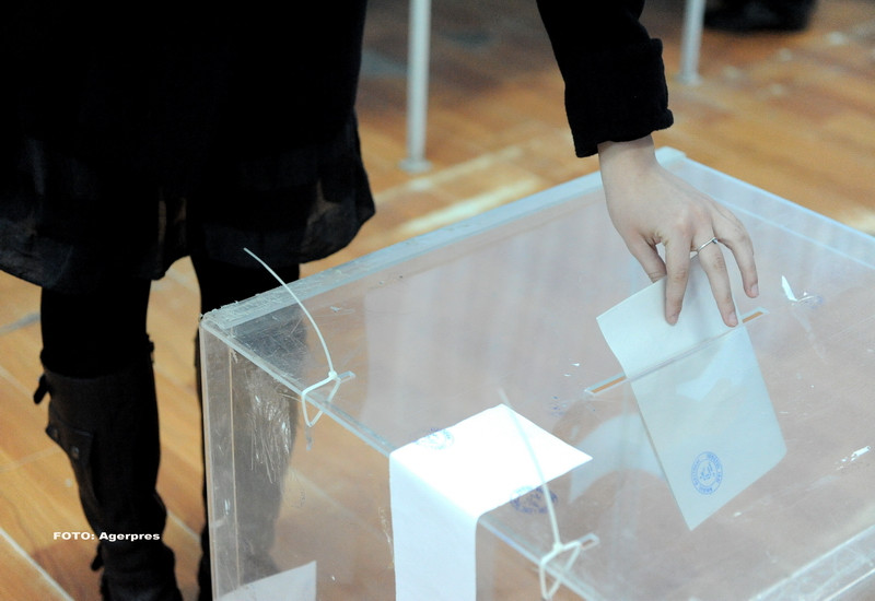 88 de preşedinţi de secţii de votare din Vaslui au solicitat înlocuirea din funcţie