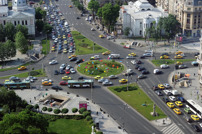 Soferii care parcheaza pe spatiile verzi din Sectorul 1 vor primi amenzi usturatoare. Proiectul aprobat de Consiliul Local