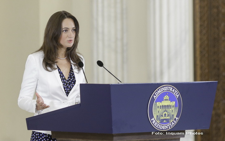 madalina dobrovolschi