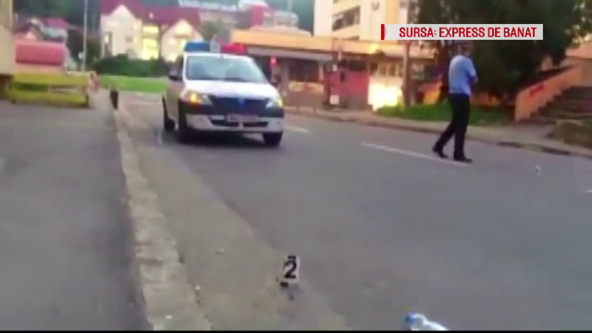 Scandal intre doi taximetristi pentru un loc de parcare. Unul a venit cu bata, celalalt a adus un pistol