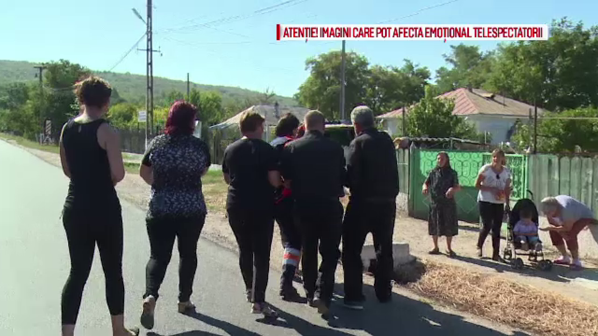 Doua romance care au murit in cutremurul din Italia, inmormantate joi. "S-a dus acolo ca sa il ajute pe nepotul bolnav"