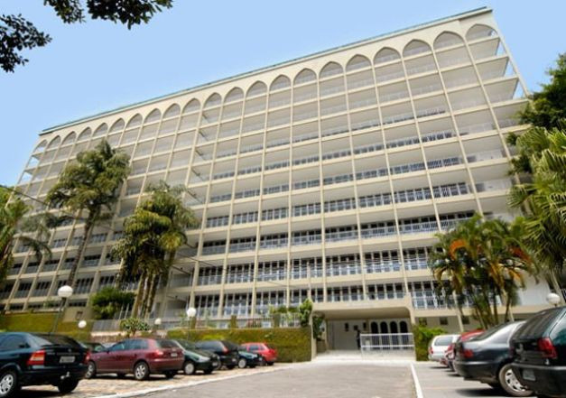 Piramida lumii moderne. Cei mai bogati oameni din Brazilia isi pot cumpara loc de veci intr-un...bloc de 32 de etaje. Cat costa un