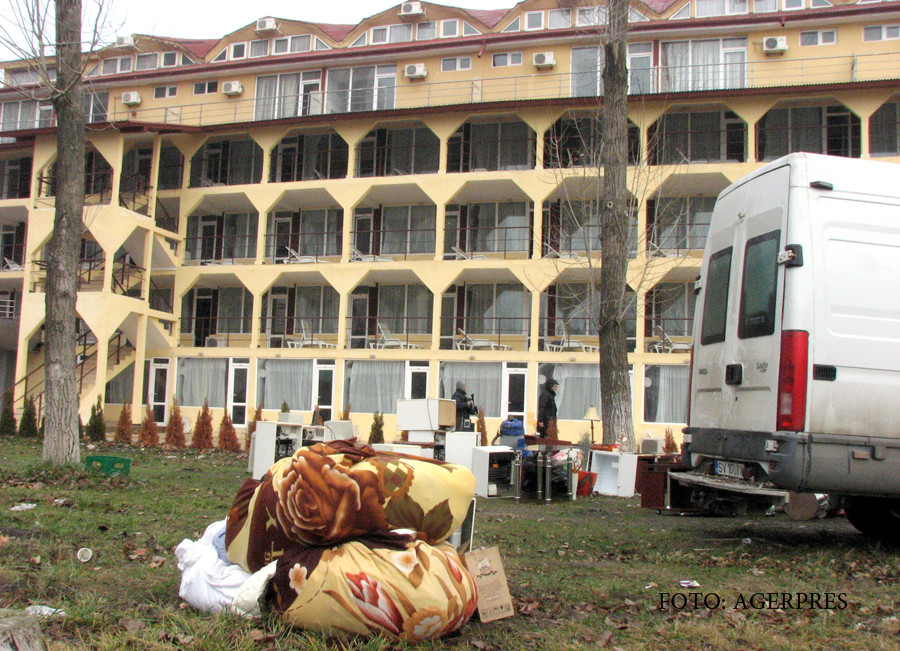 Hotelul de cosmar din Mamaia va fi inchis, dupa ce patronul a ajuns dupa gratii. Incendiu, furt de curent si poluare fonica