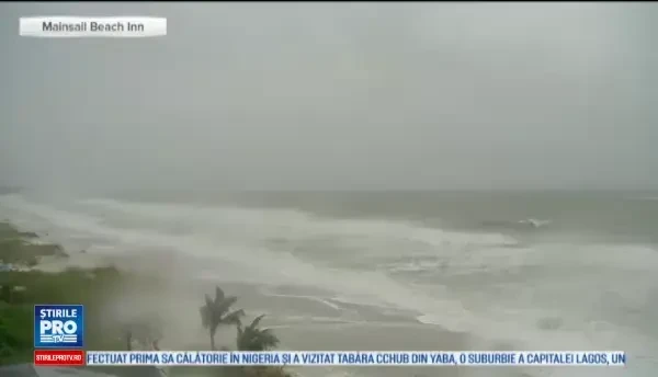 Uraganul Hermine ar putea lovi statul Florida cu valuri de 20 de metri. Localnicii, sfatuiti sa isi faca provizii
