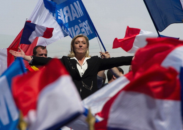 "Referendum impotriva unei Uniuni Europene totalitare". Ce anunta Marine Le Pen daca va ajunge presedinta Frantei in 2017
