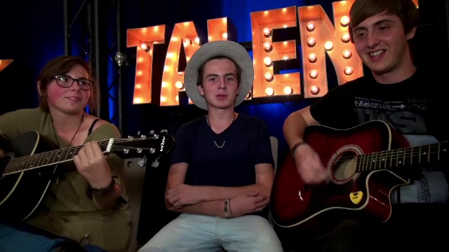 Caravana "Romanii au talent!" a ajuns in Brasov. "Suntem niste lupoaice, speram sa va impresionam si pe voi"