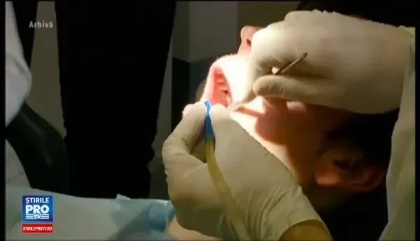 Patru milioane de copii din tara au probleme stomatologice. Proiectul prin care vor putea beneficia de tratamente gratuite