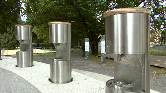 Orasul din Europa unde a fost inaugurata o fantana de bere in aer liber. Cate beri poti cumpara cu 6 euro