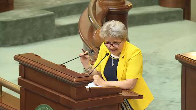 Ultima "pomana" gandita de senatori. Cristiana Anghel: "Unii nu sunt oameni, sunt diavoli cu fata umana"