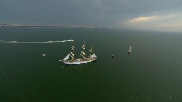 Al doilea cel mai mare velier din lume, la Regata Marii Negre de la Constanta. "Asa ceva in Romania nu s-a mai facut"