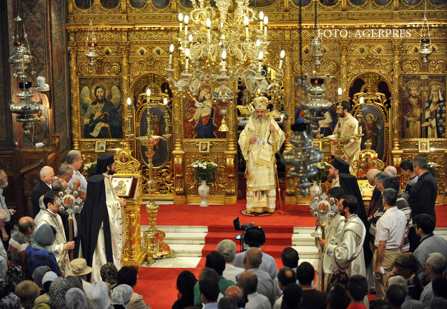 SFANTA MARIA MICA. Traditii si obiceiuri de SFANTA MARIA. Femeile care isi doresc un copil sunt mai ascultate ca oricand