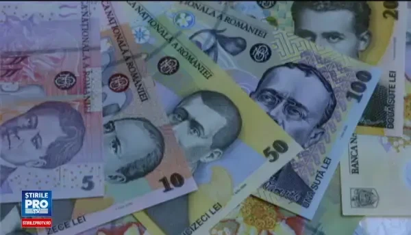 Cum a ajuns Mugur Isarescu sa castige peste un sfert de milion de euro pe an. Contractul de munca i s-a terminat acum 2 ani