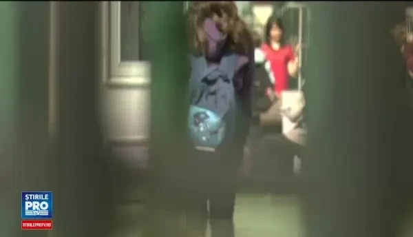 Pentru ca nu au bani sa isi inscrie copiii la scoala, tot mai multi romani au ajuns sa comita un gest disperat