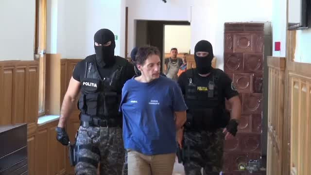 Incident scandalos petrecut in apartamentul celor doi soti ucisi de un medic roman, in Ungaria. Descoperirea facuta de rude