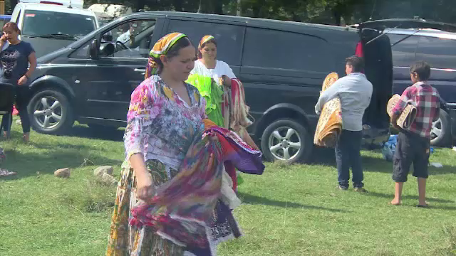 petrecerea tiganilor la Costesti