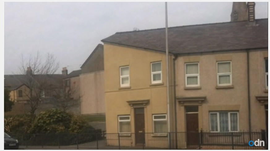 Casa care "seamana izbitor"cu un personaj istoric malefic. Cu 85 de lire poti inchiria o camera. FOTO